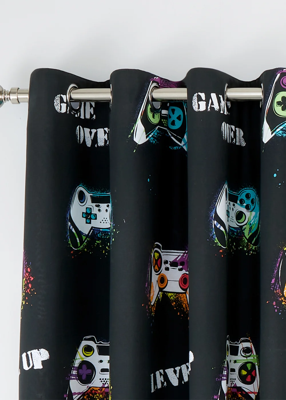 Catherine Lansfield Game Over Fully Reversible Eyelet Curtains Black - 66W X 72D (168x183cm) Image 3