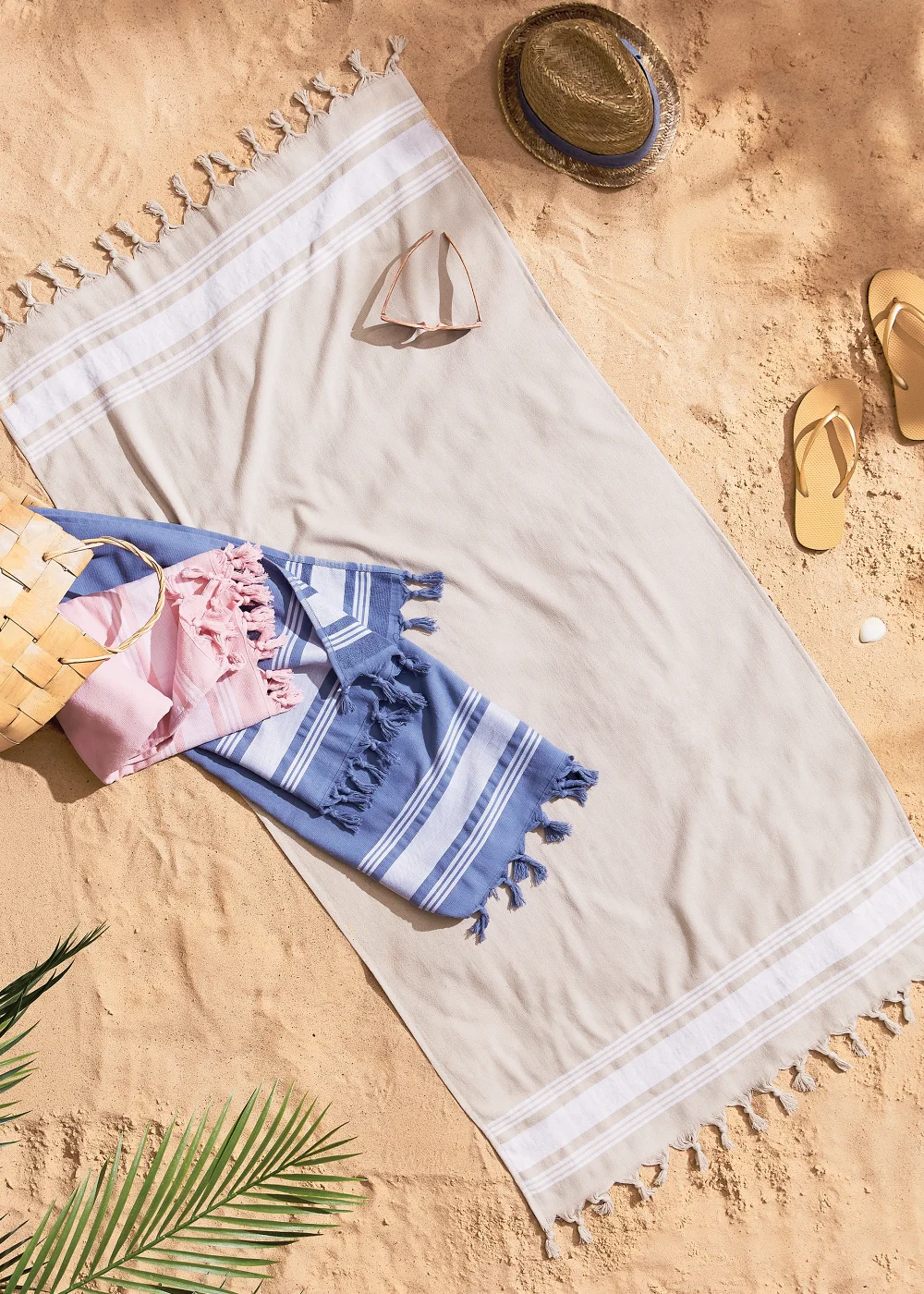 Catherine Lansfield Hammam Cotton Beach Towel Beach Towel - 75 X 150 Image 3