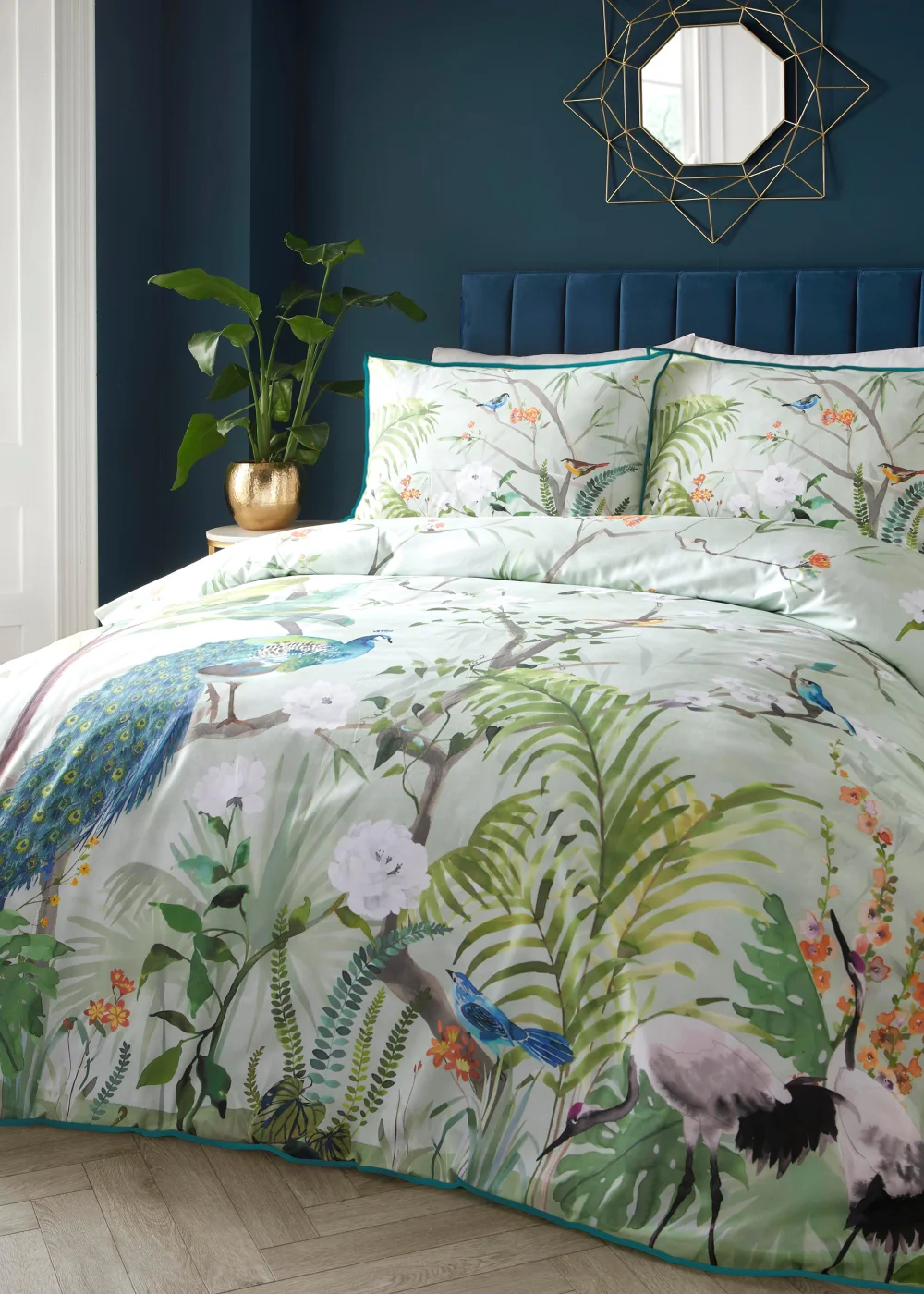 Soiree Peacock Jungle Sateen Multi Duvet Cover Set - Double Image 1