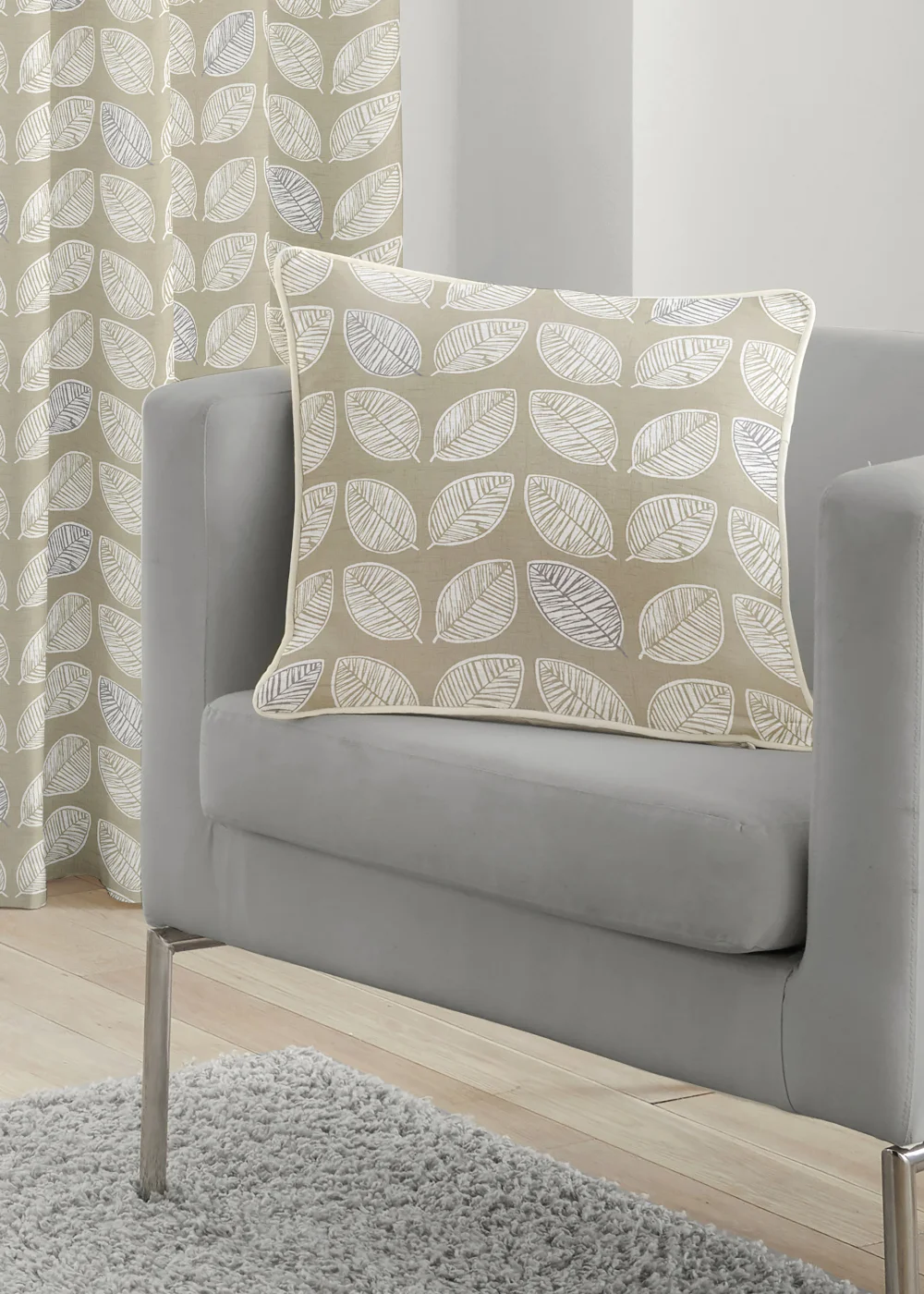 Fusion Delft Natural Filled Cushion (43cm x 43cm) - One Size Image 1