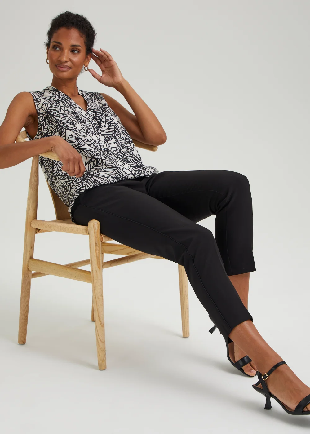 Et Vous Multicoloured Leaf Print Sleeveless Top - 8 Image 1