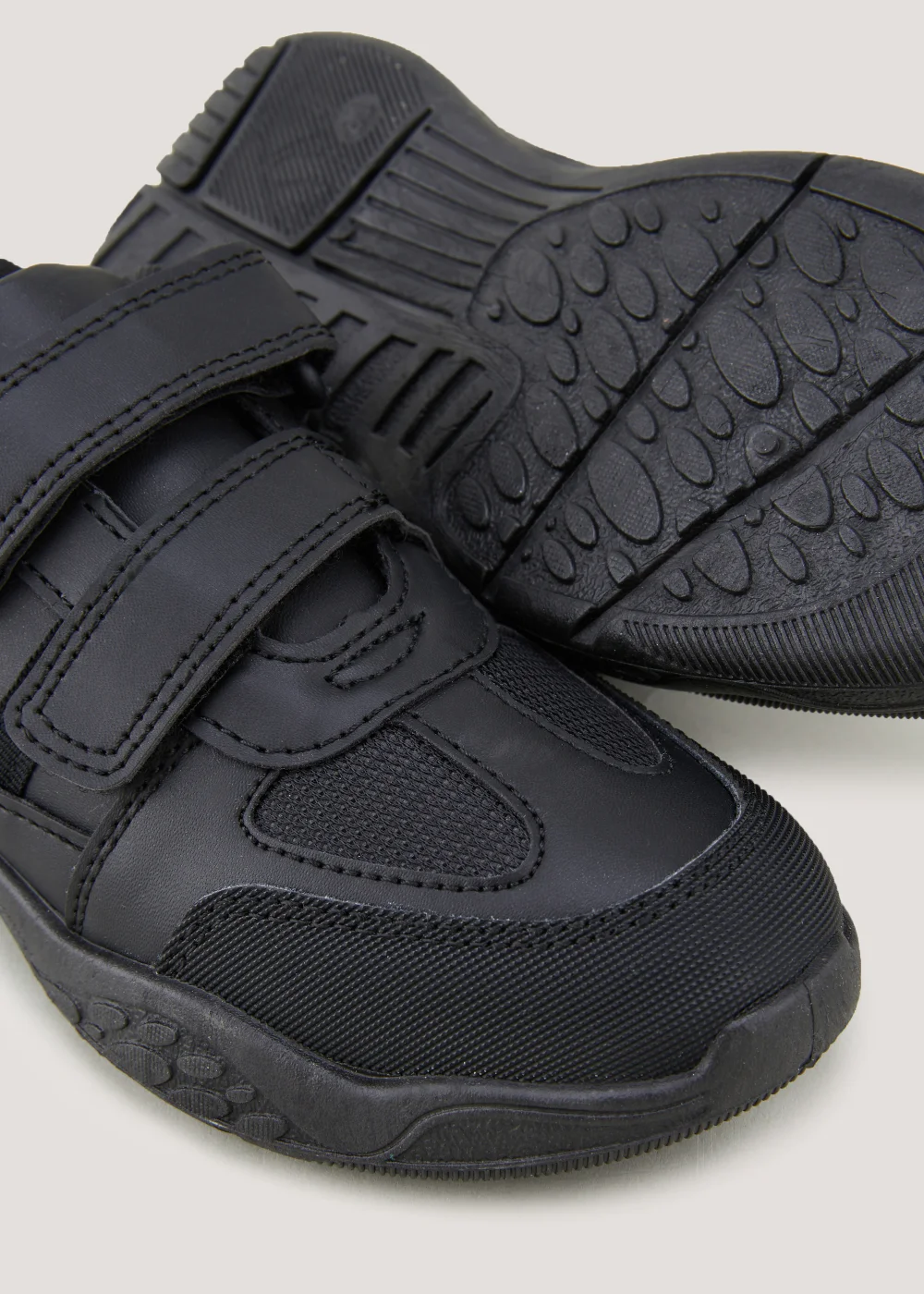 Boys Black Scuff Resistant School Trainers (Younger 10-Older 6) - Size 1 Image 2