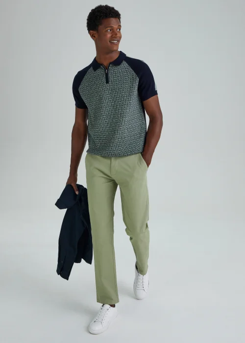 Sage Geometric Print Zip Up Polo Shirt - S Image 4