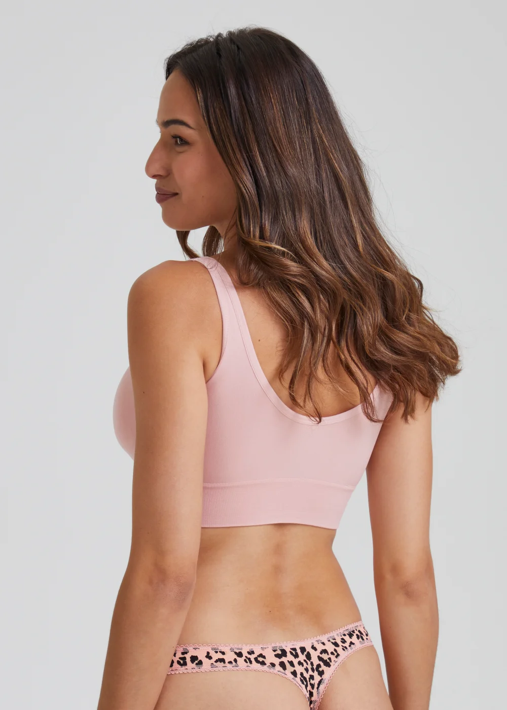 4 Pack Plain & Animal Print Thongs - Size 6 Image 2