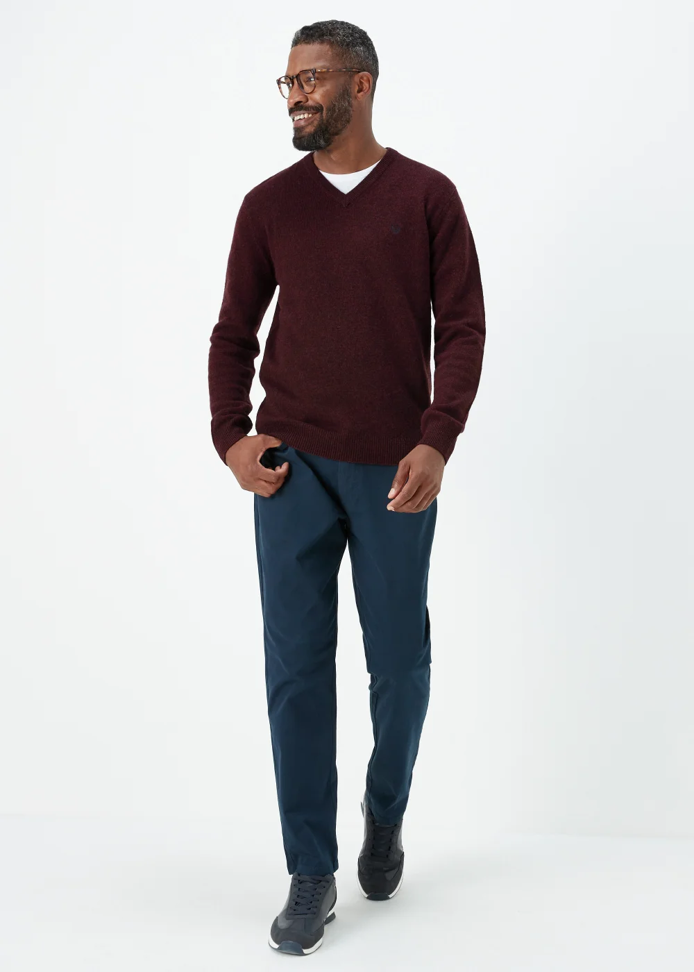 Lincoln Burgundy 100% Lambswool V Neck Jumper - S Image 4