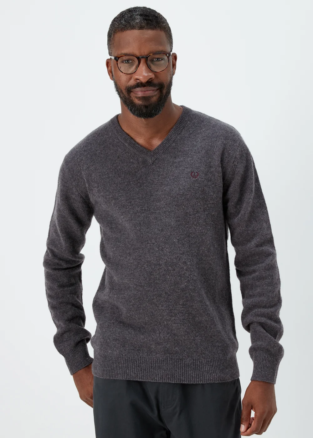 Lincoln Charcoal 100% Lambswool V Neck Jumper - Small Image 1