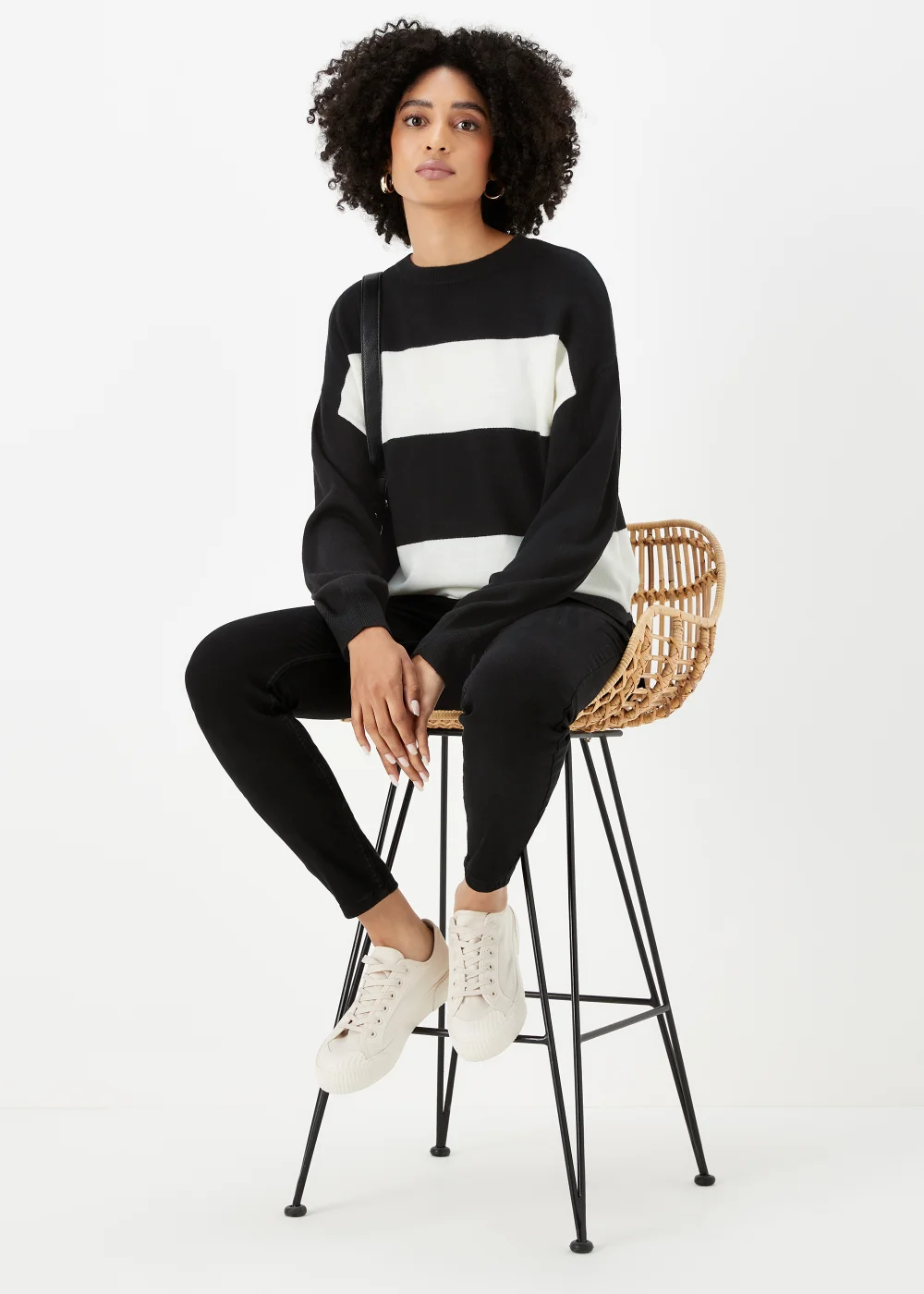 Black & Cream Batwing Sleeve Soft Touch Jumper - 8 Image 4