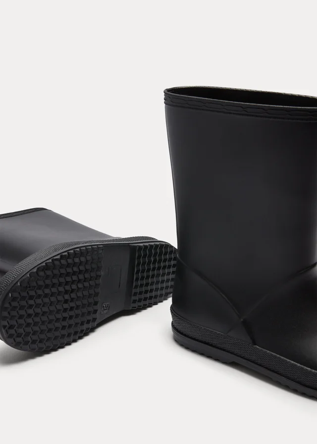 Kids Black PVC Wellies (Younger 10-Older 6)