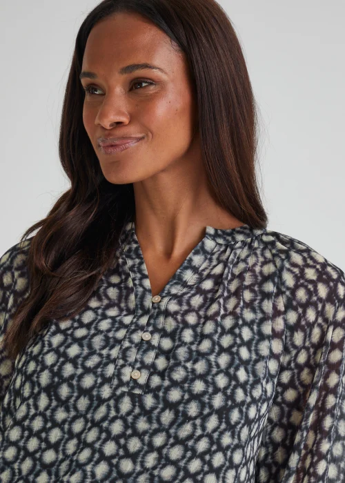 Blue Print Chiffon Co-Ord Blouse - Size 8 Image 3