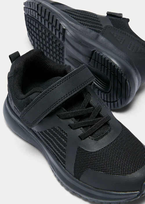 Kids Black Trainers (Younger 10-Older 6) - Size 1 Image 2
