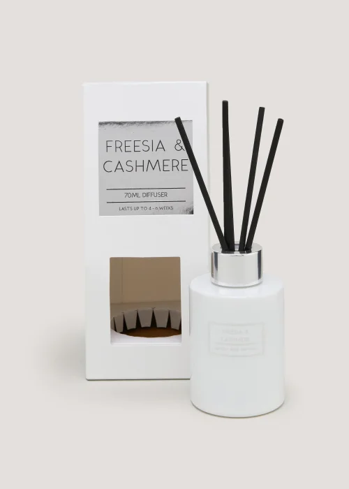 Freesia & Cashmere Reed Diffuser (70ml) Image 1