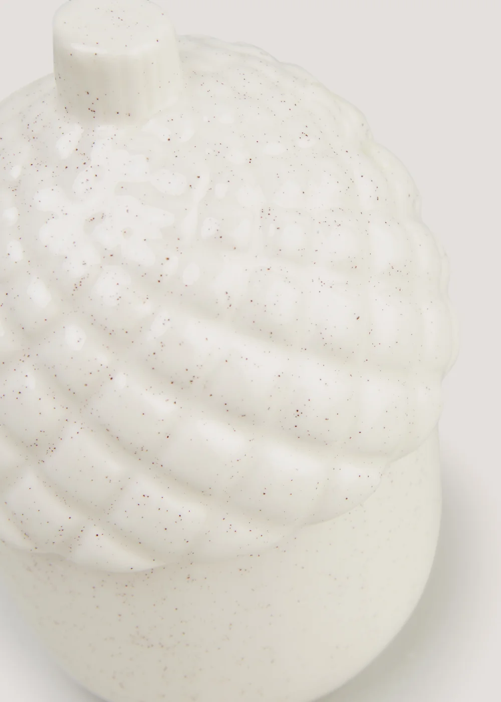 Cream Acorn Ornament (11cm x 16cm) Image 2