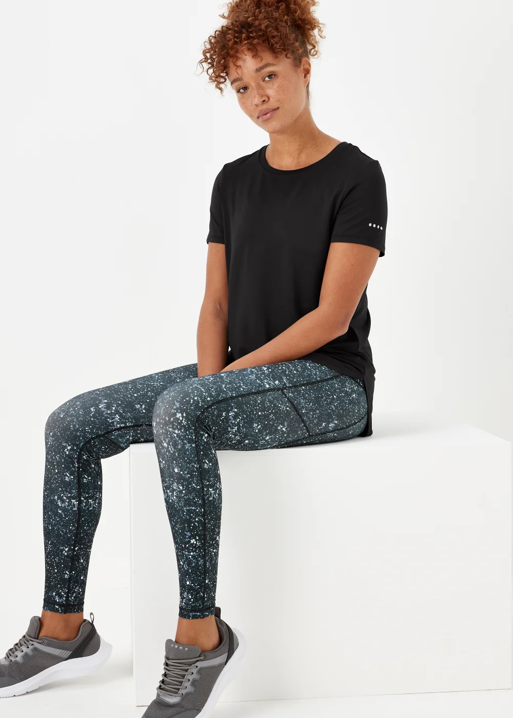 Souluxe Black Longline Sports T-Shirt - S Image 8