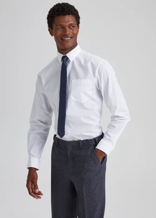 Taylor & Wright White Regular Fit Shirt & Tie Set - 15.5 Collar Image 1