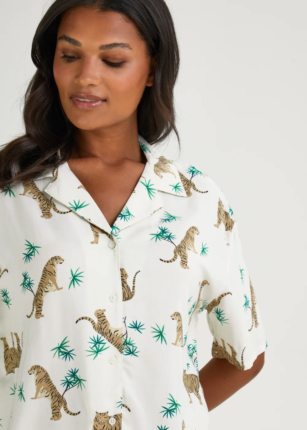 Cream Animal Print Short Traditional Pyjama Set - Size 8 Image 3