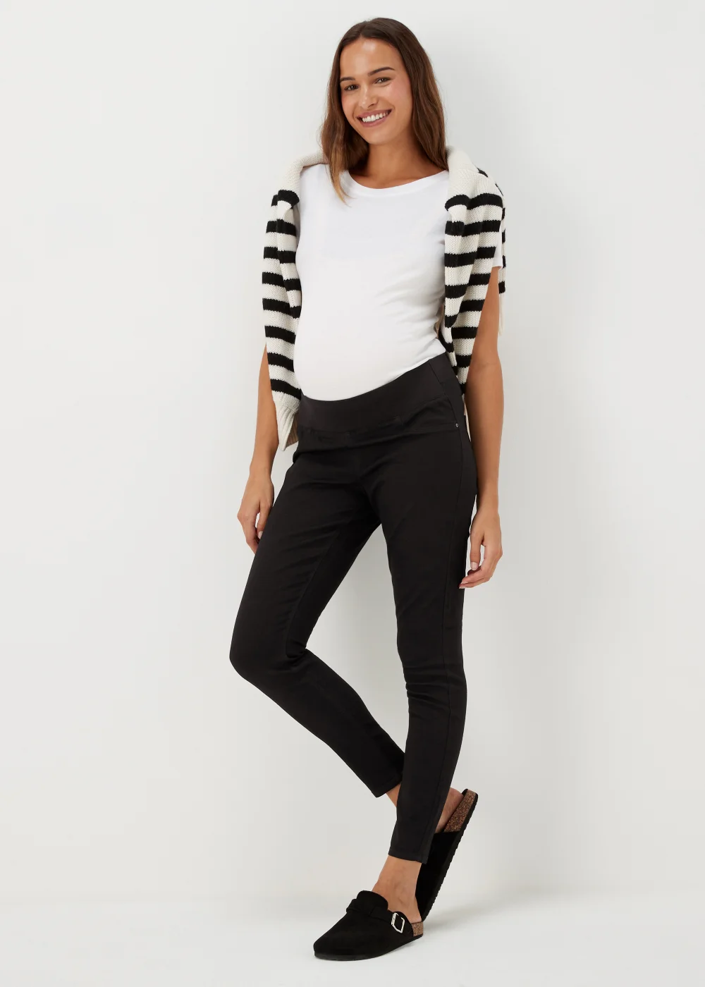 Maternity Rosie Black Under The Bump Jeggings - 8/L29 Image 4