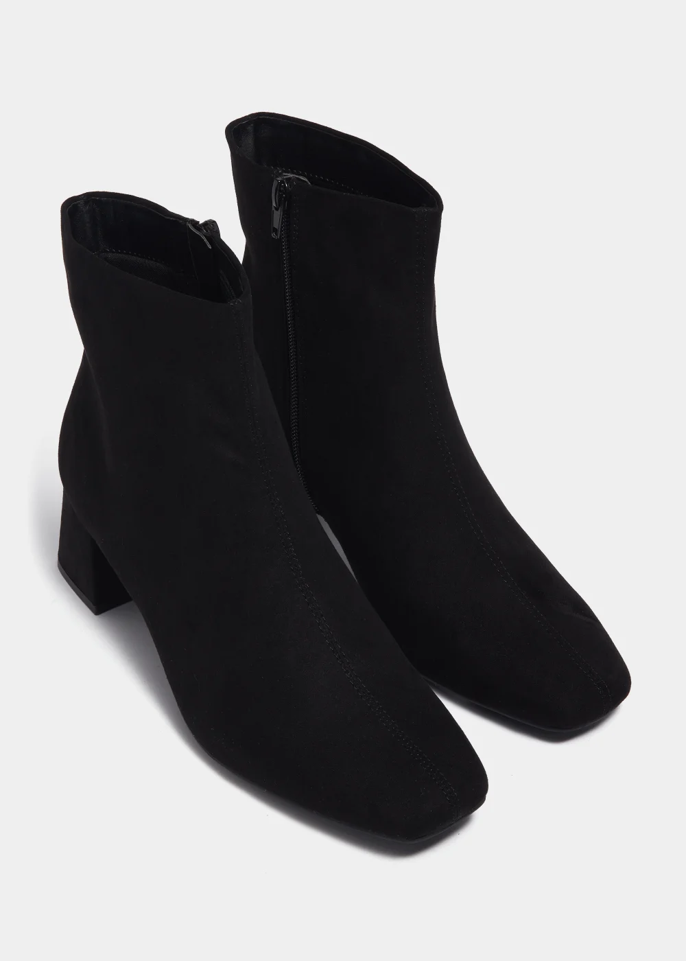 Et Vous Black Low Block Heels - Size 3 Image 1