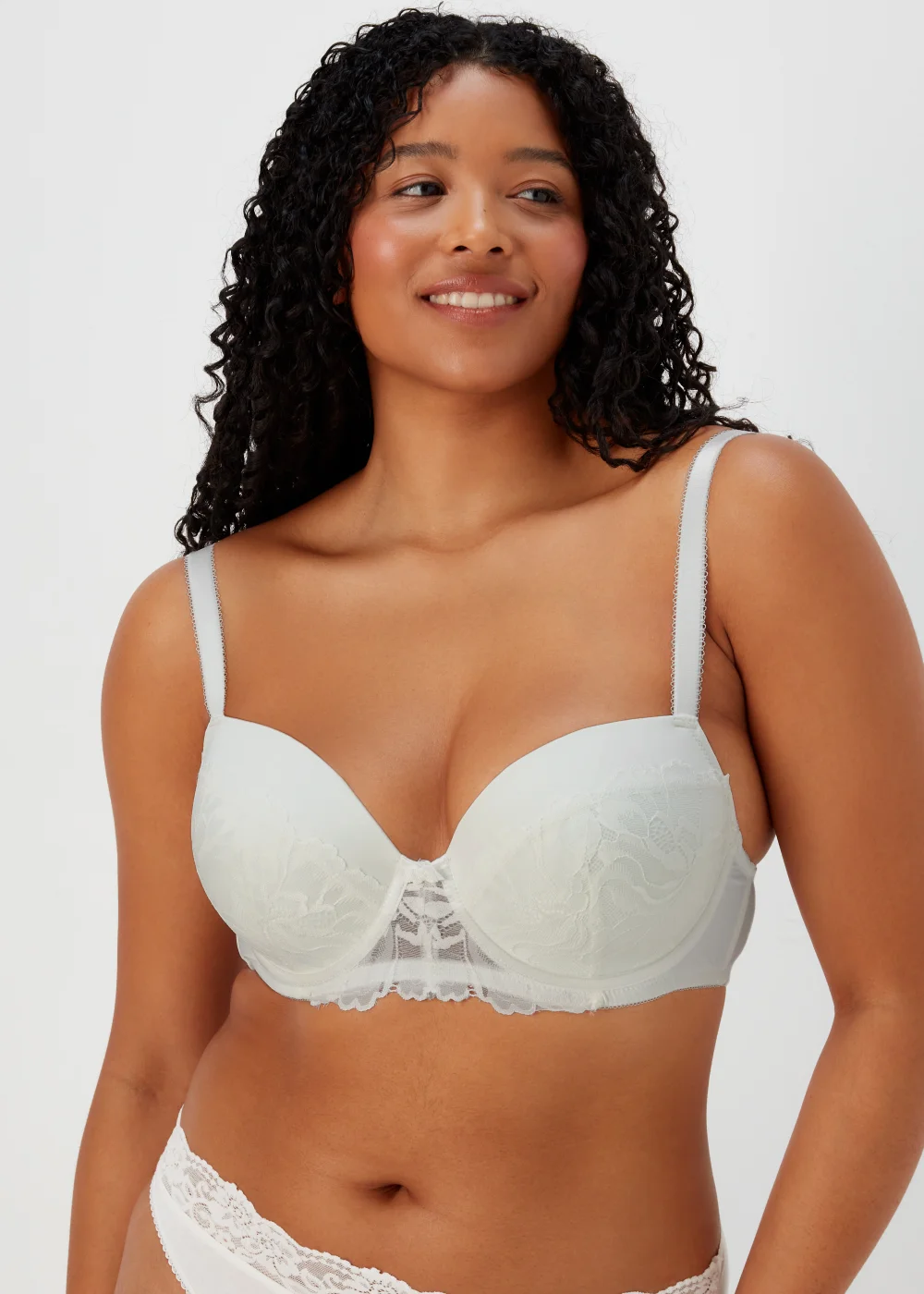 DD+ Cream Lace Padded Bra - 32DD Image 1