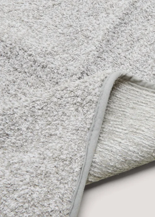 Grey Bath Mat (50cm x 80cm) Image 2