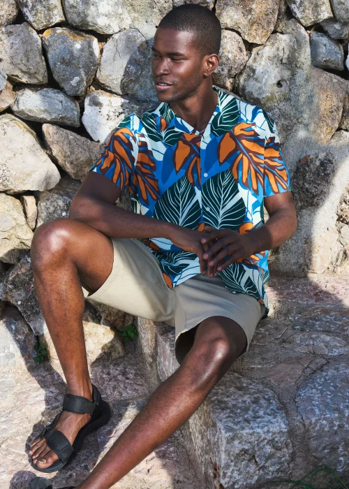 Multicoloured Leaf Print Revere Short Sleeve Shirt - Small Image 6