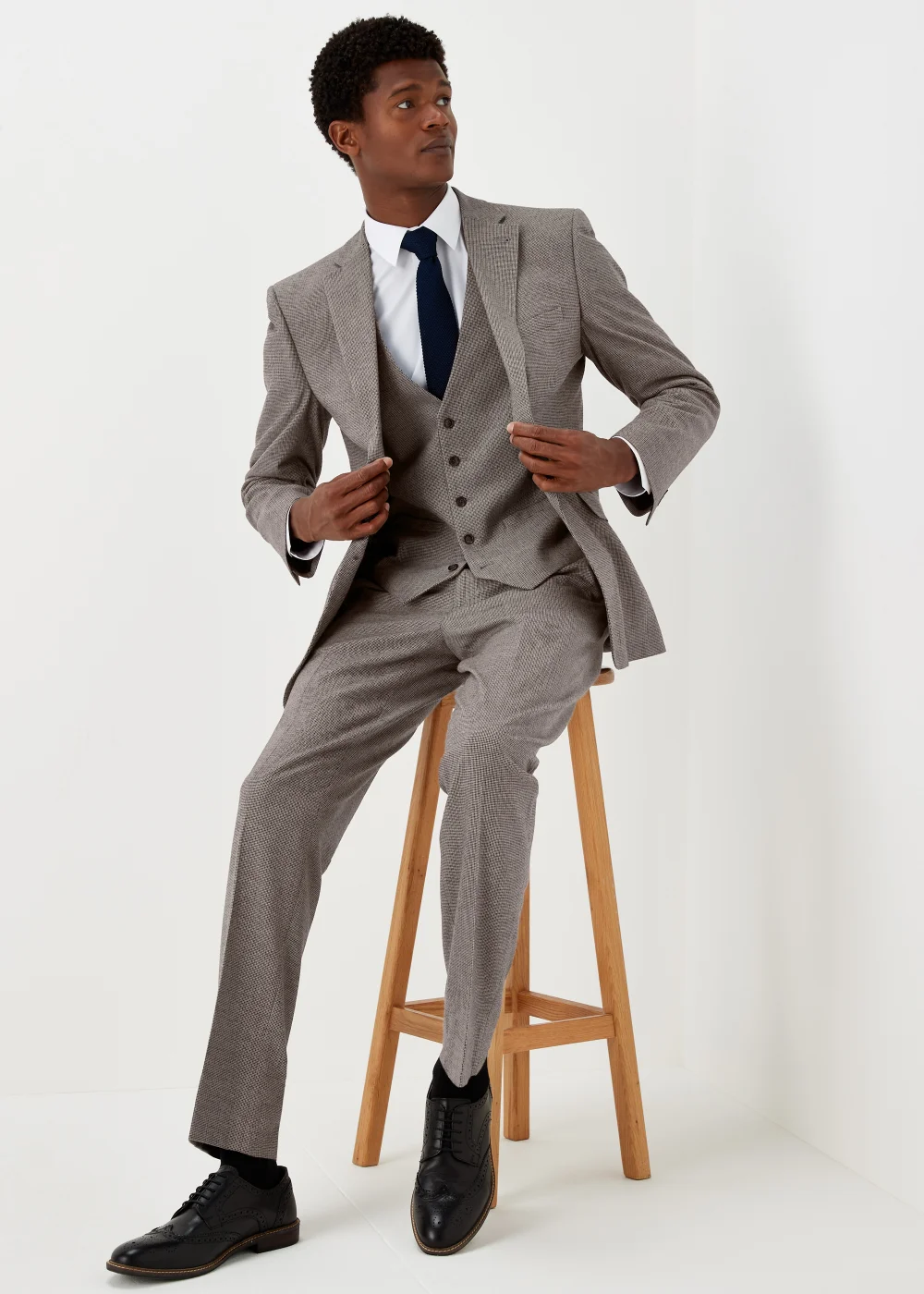 Taylor & Wright Severn Brown Tailored Fit Jacket - 38 Chest Regular Image 4