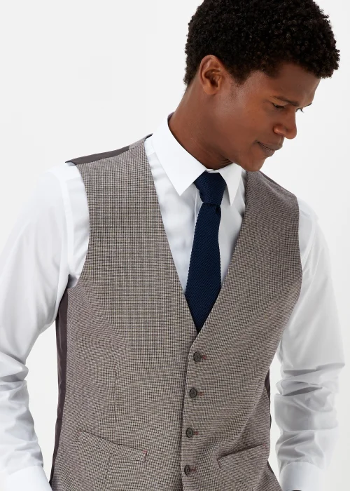 Taylor & Wright Severn Brown Suit Waistcoat - Small Image 3