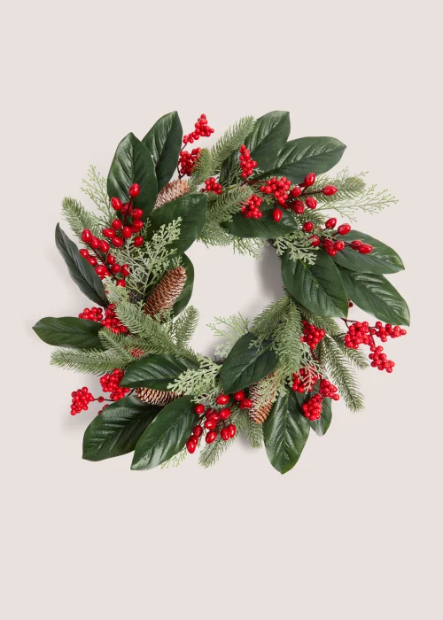 Red Berry Wreath (55cm x 55cm x 15cm) Image 1