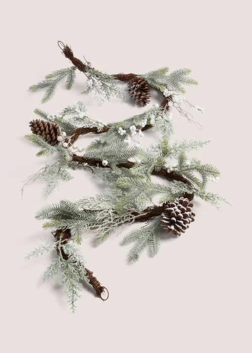 White Berry Garland (200cm) Image 1