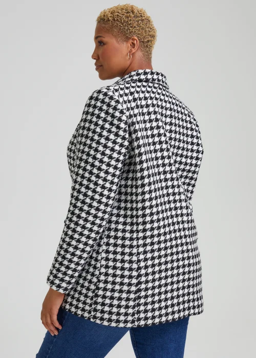 Papaya Curve Black & White Print Blazer - 18 Image 2