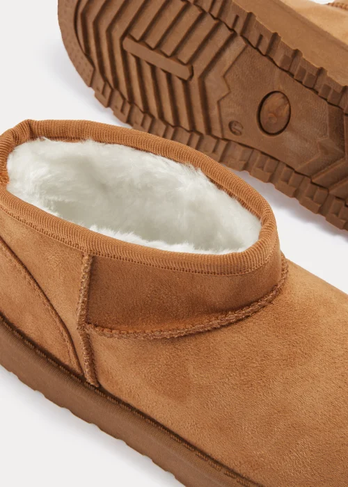 Kids Tan Snug Boots (Younger 13-Older 5) - Size 1 Image 2