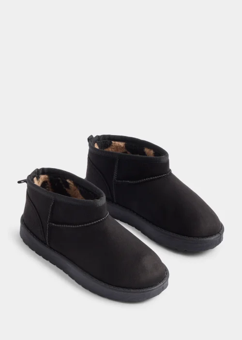 Girls Black Snug Boots (Younger 10-Older 5) - Size 10 Infants Image 1