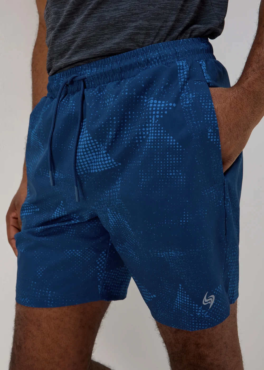 Souluxe Navy Sports Shorts - S Image 3