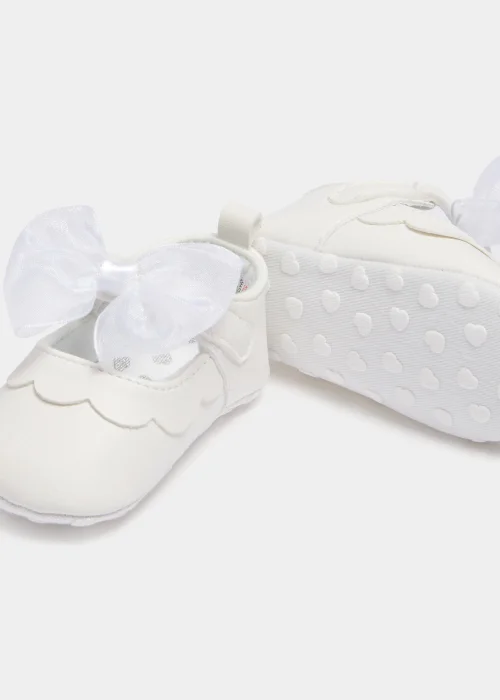 White Bow Soft Sole Baby Ballet Flats (Newborn-18mths) - Age 0 - 3 Months Image 2