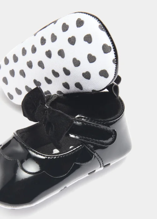 Black Bow Soft Sole Baby Ballet Flats (Newborn-18mths) - Age 0 - 3 Months Image 2
