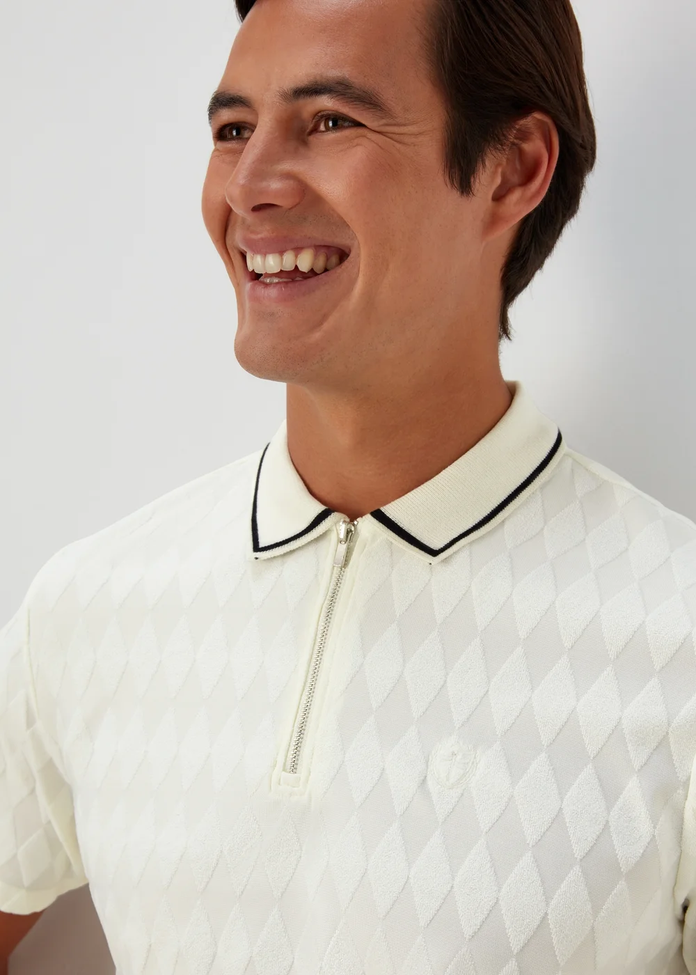 White Argyle Smart Towelling Zip Up Polo Shirt - S Image 3