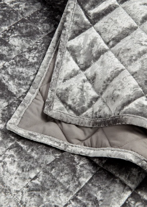 Silver Quilted Crushed Velvet Bedspread (235cm x 235cm) Image 2