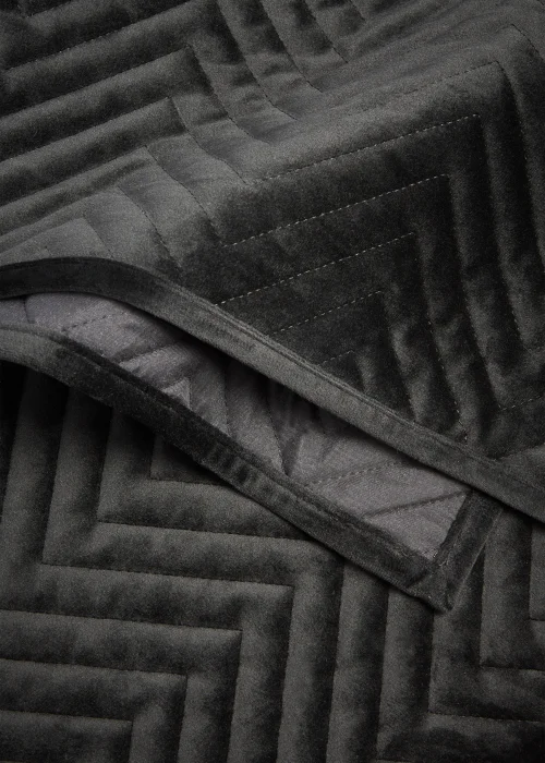 Black Velvet Quilted Bedspread (235cm x 235cm) Image 2