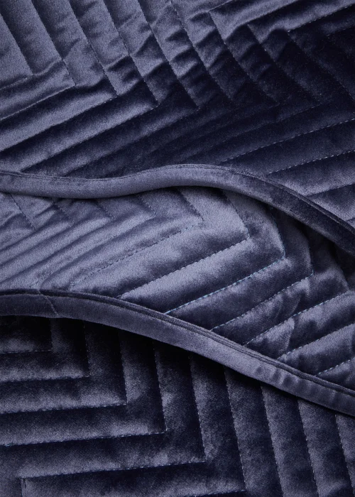 Navy Velvet Quilted Bedspread (235cm x 235cm) Image 2