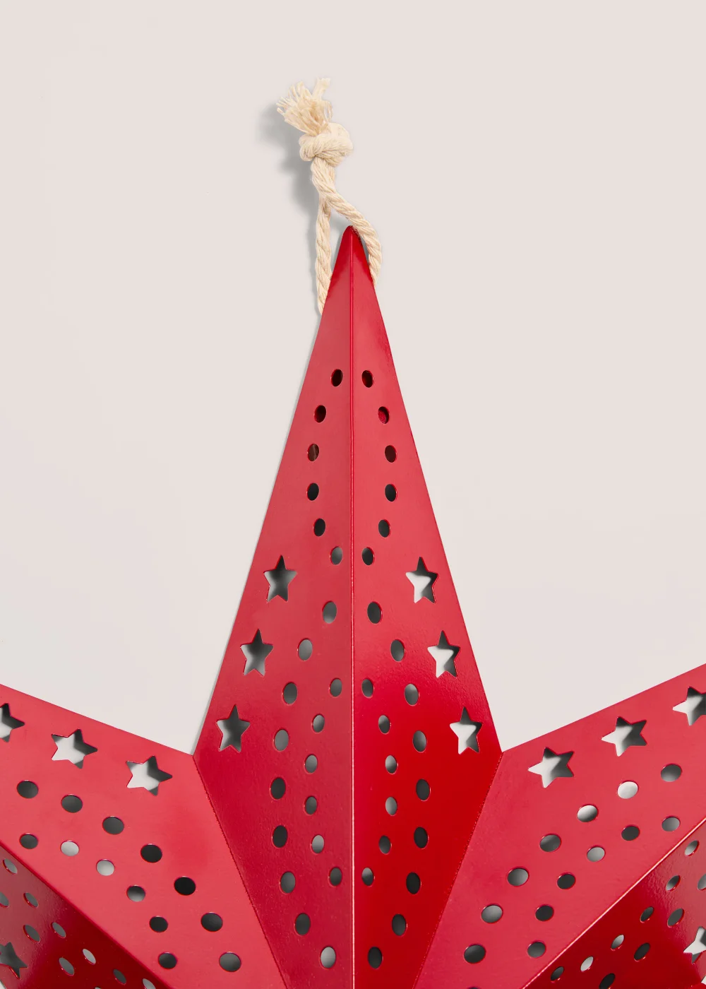 Red Hanging Star (20cm x 40cm x 40cm) Image 2