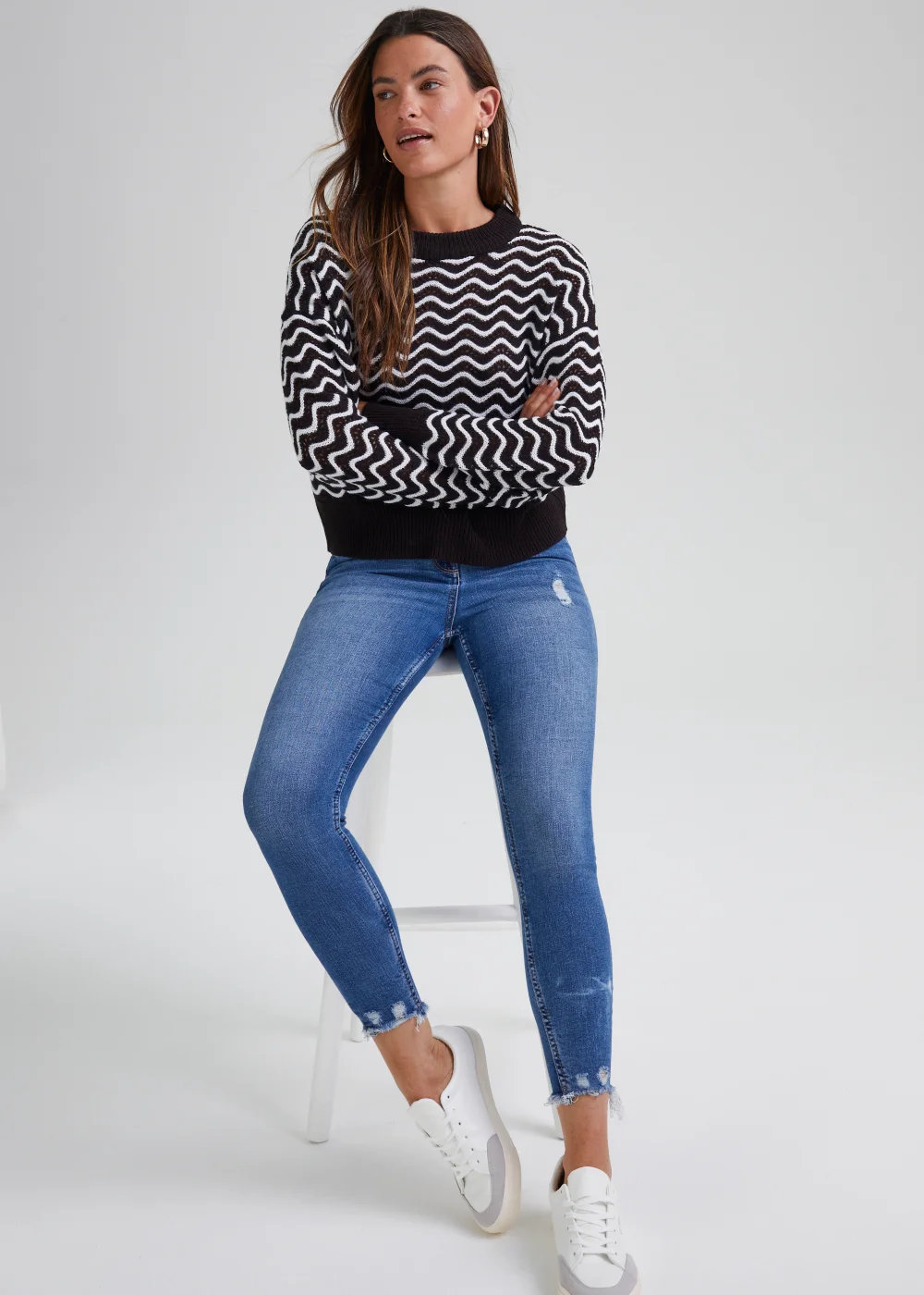 JDY Rita Multicoloured Long Sleeve Short Knitted Top - 12 Image 4