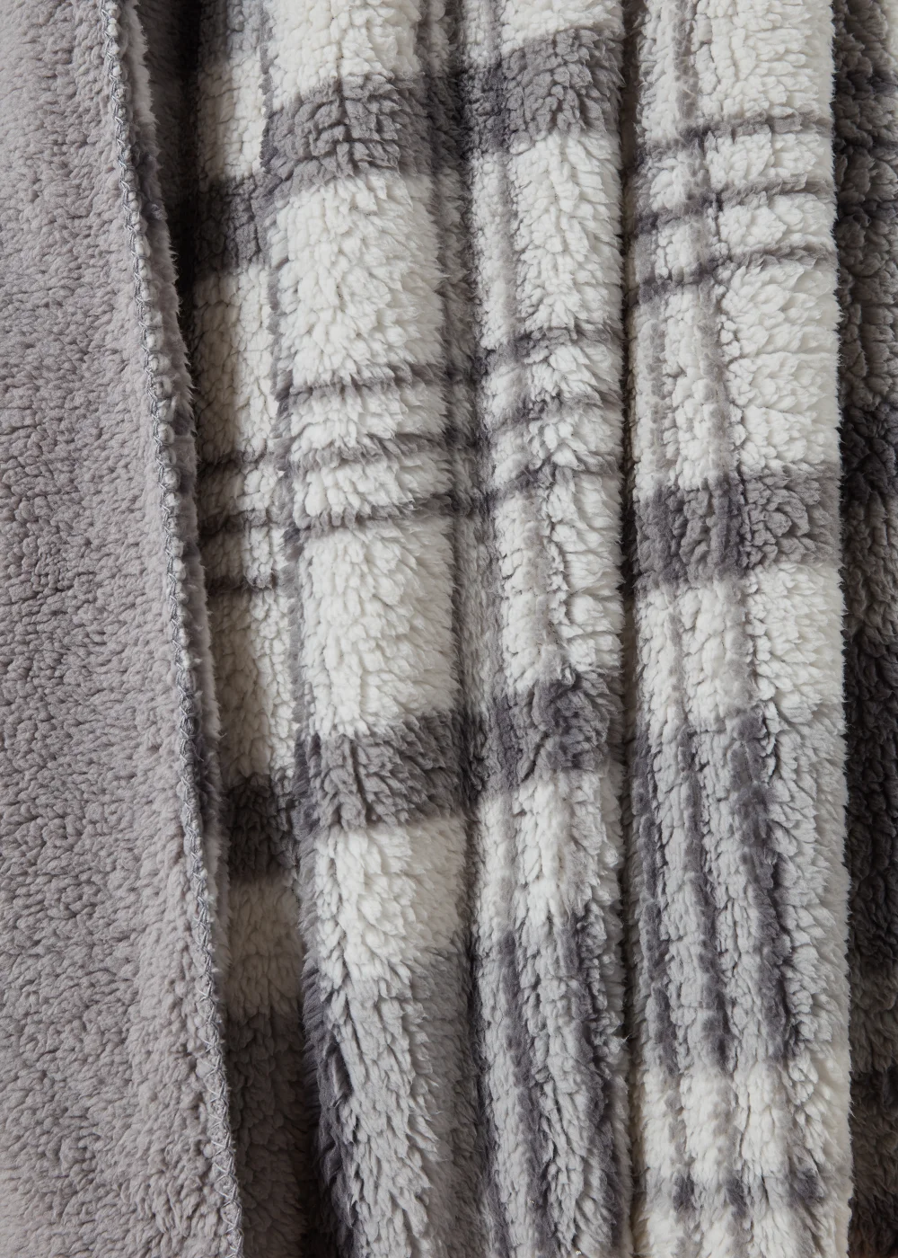 Grey Check Teddy Fleece Throw (150cm x 180cm) Image 2