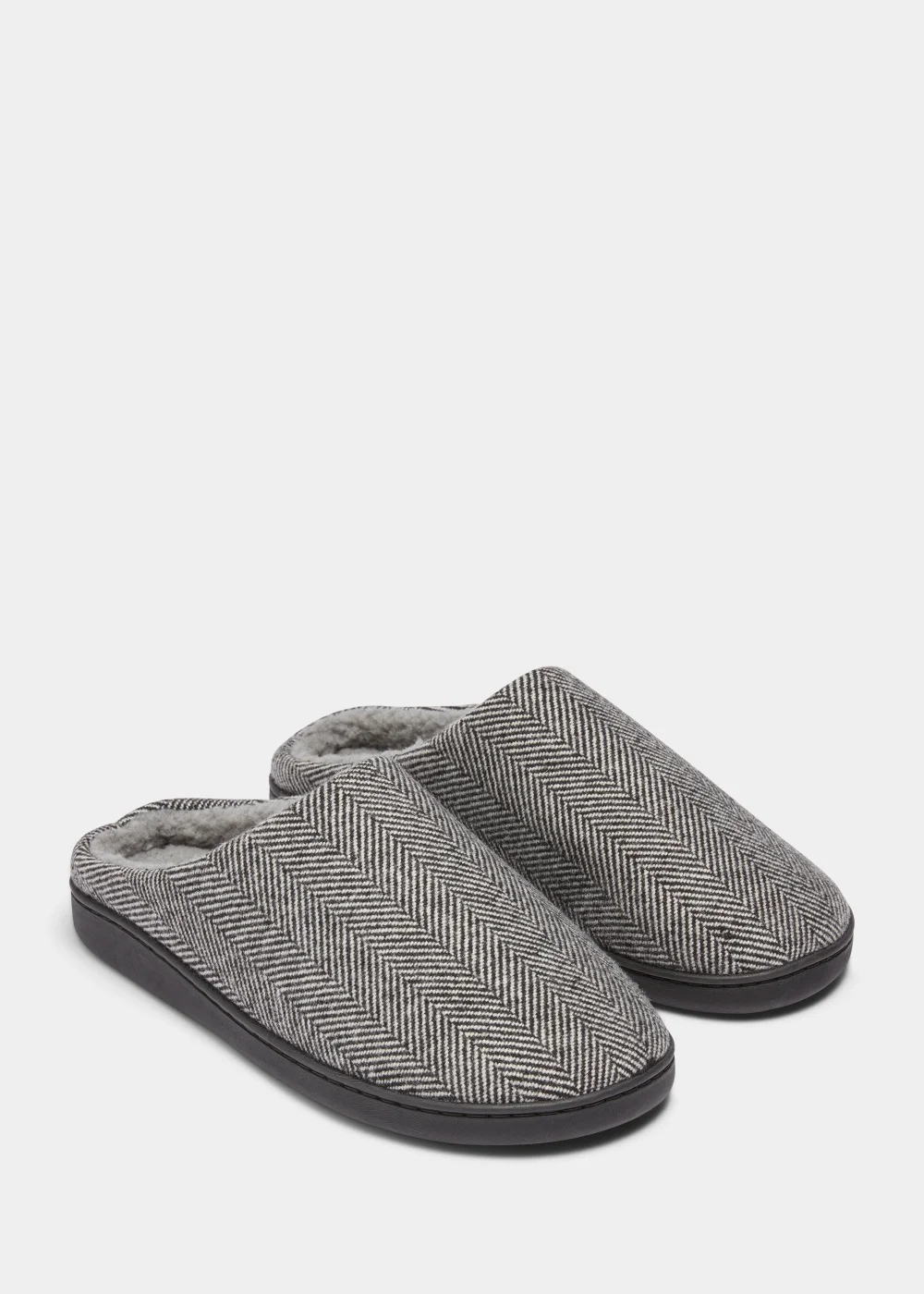 Grey Memory Foam Slippers - Size 7 - 8 Image 1