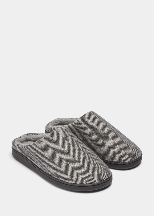 Grey Memory Foam Slippers - Size 7 - 8 Image 1