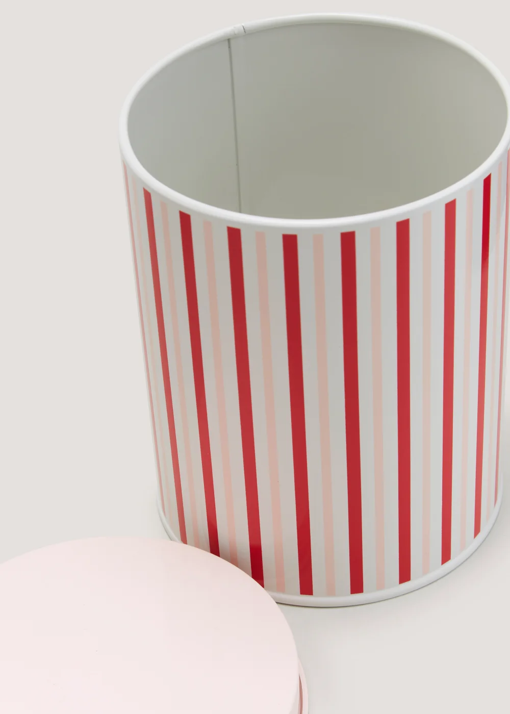 Candy Cane Tin (13cm x 17cm) Image 2