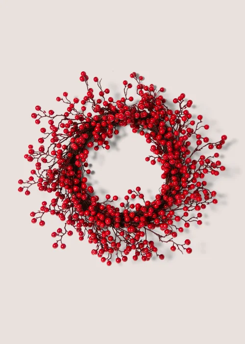 Red Berries Wreath (55cm) Image 1