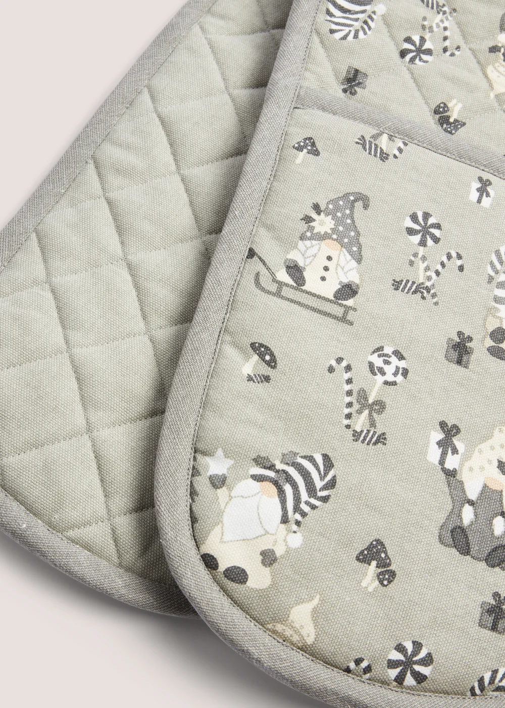 Grey Christmas Gnome Oven Gloves (90cm x 18cm) Image 2