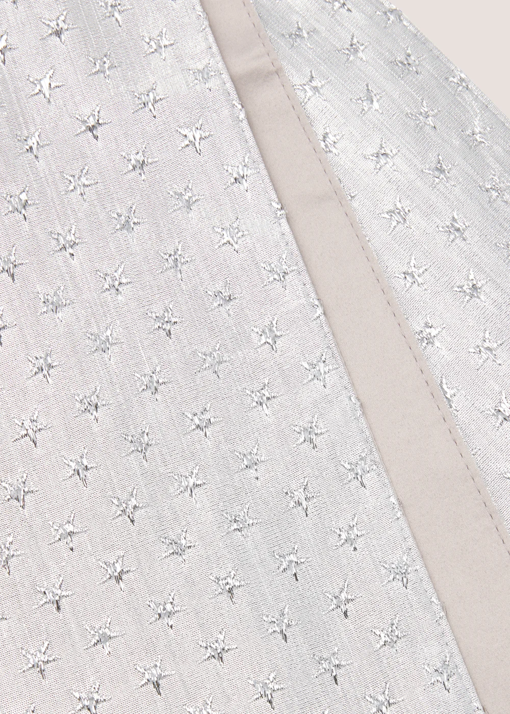 Silver Glitz Christmas Runner (225cm x 35cm) Image 2