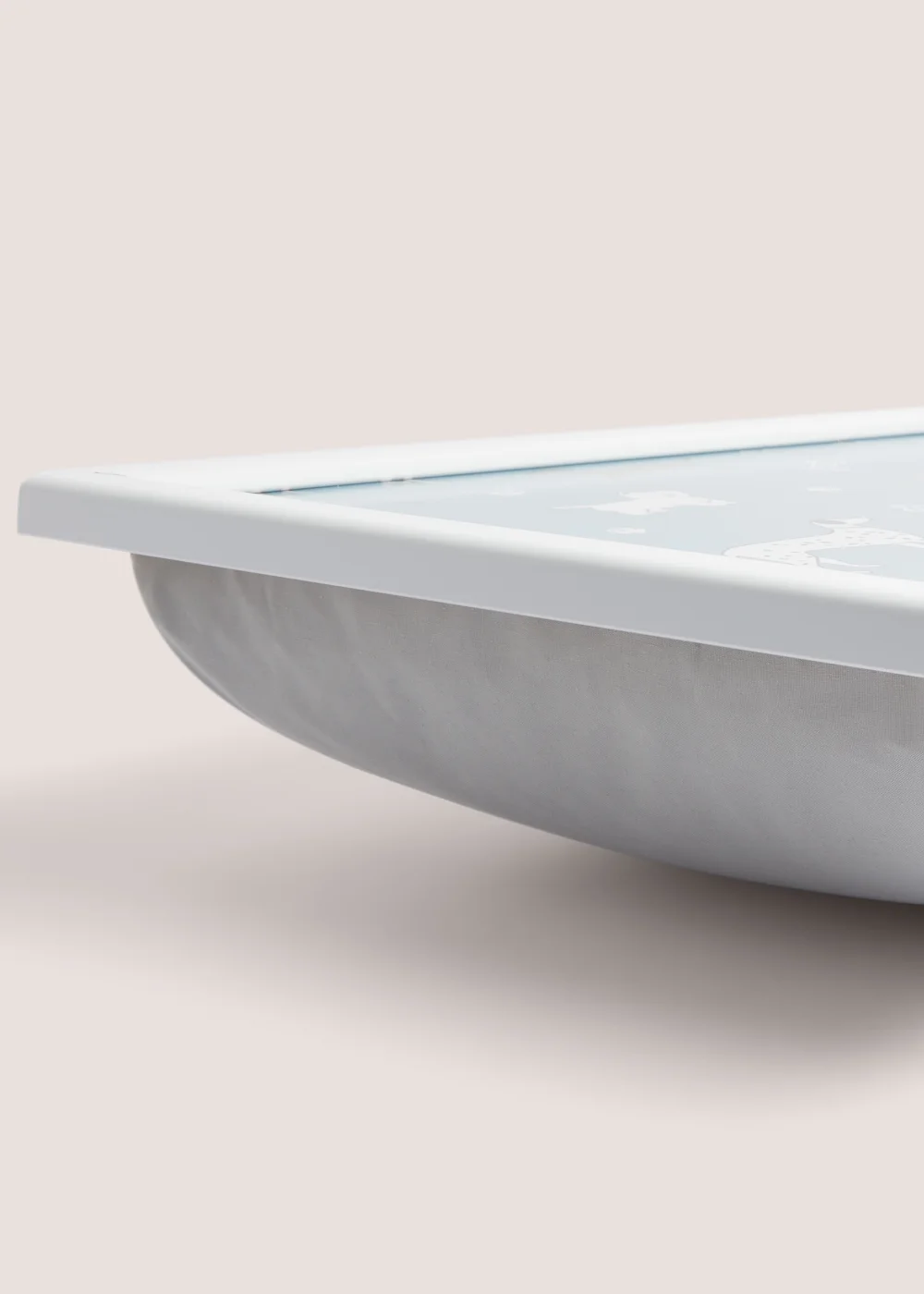 Dog Lap Tray (7.5cm x 34cm x 44cm) Image 2