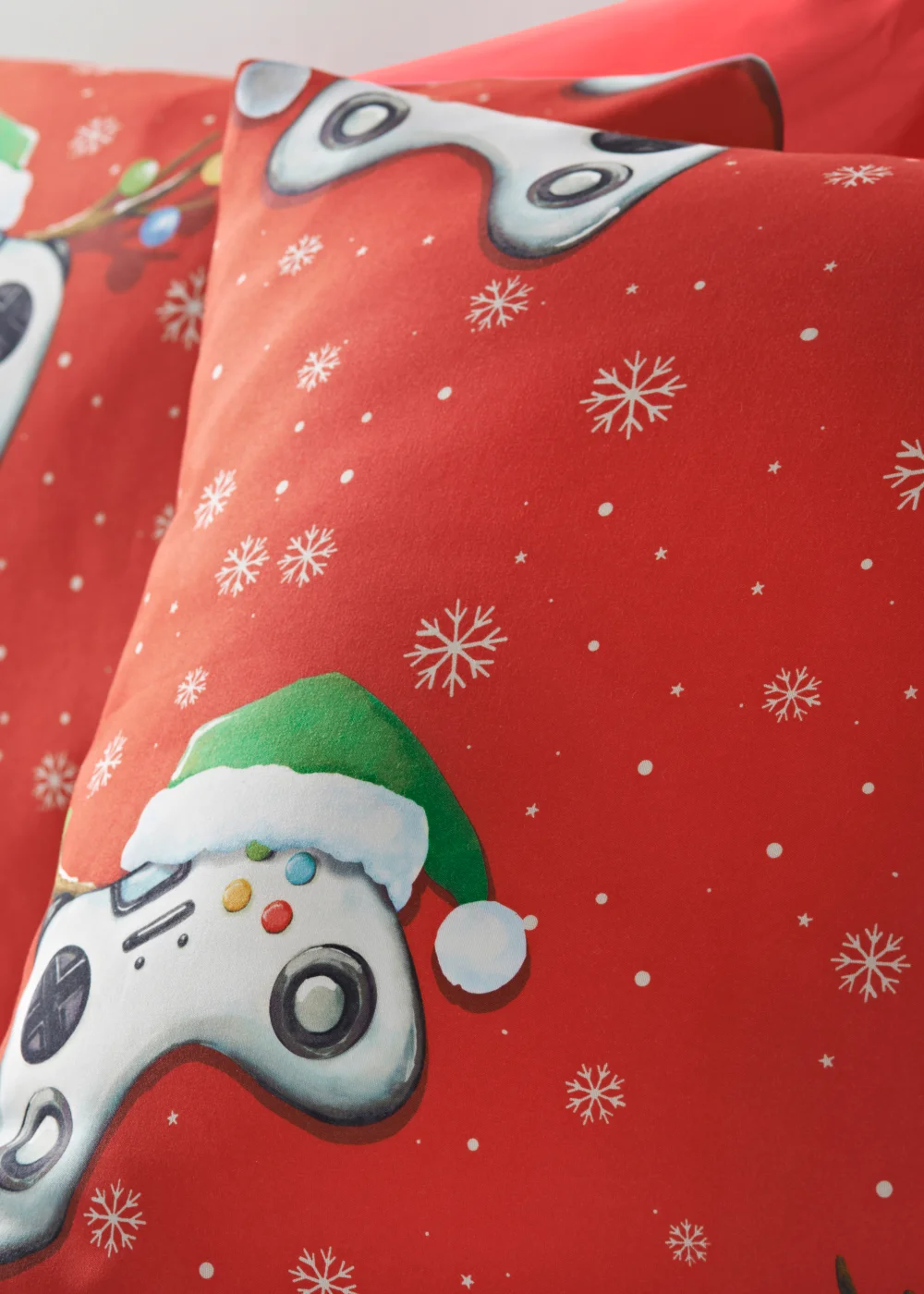 Red Game Controller Christmas Duvet Cover - Single Image 2