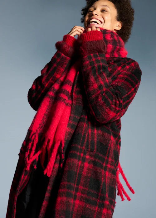 Red Check Overcoat - 8 Image 6